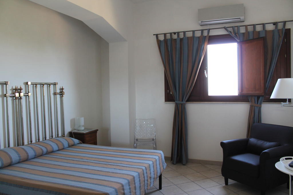 Casale Belvedere vista mare Valderice Rom bilde