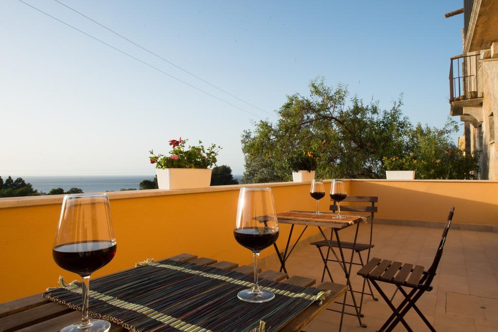 Casale Belvedere vista mare Valderice Rom bilde