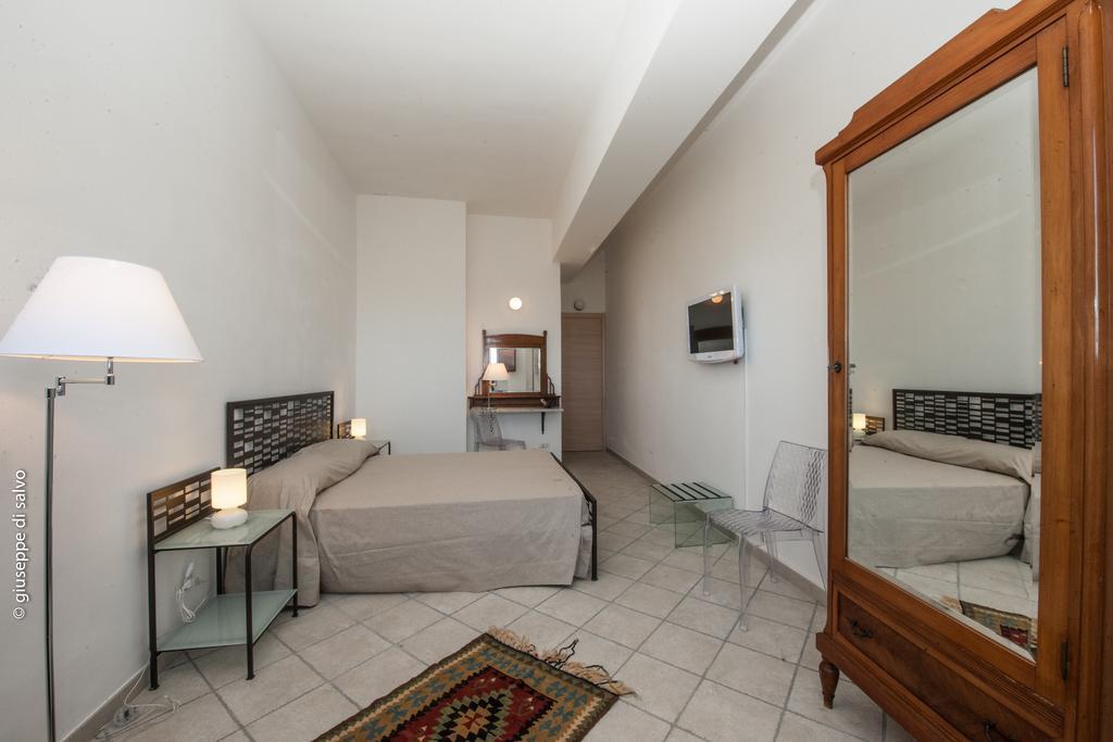 Casale Belvedere vista mare Valderice Rom bilde
