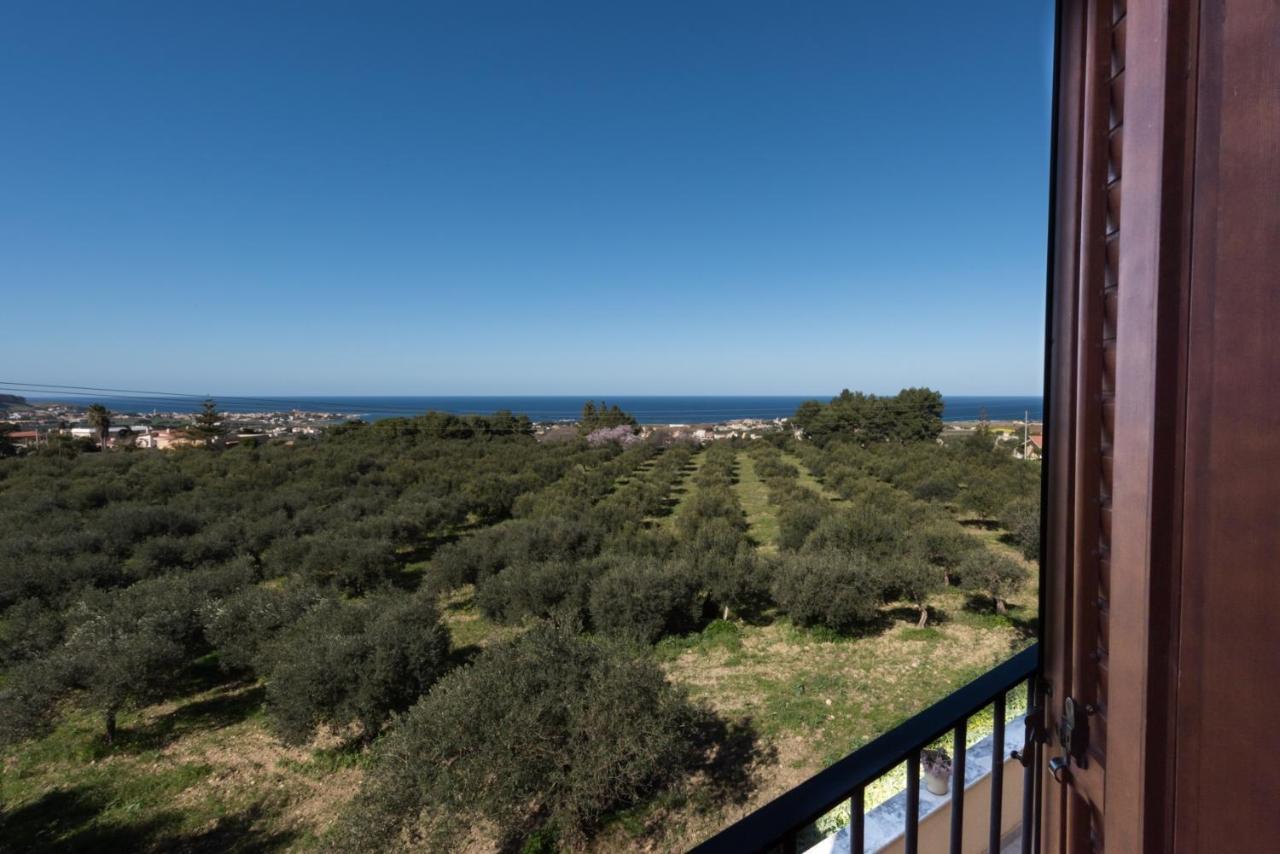 Casale Belvedere vista mare Valderice Eksteriør bilde